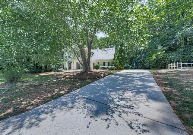 1st image of 4601 Ethel Springs Trl Sw, Mableton, GA 30126 | MLS# 7718553