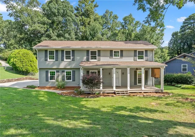 1st image of 2777 Rosemont Dr Nw, Lawrenceville, GA 30044 | MLS# 7805719