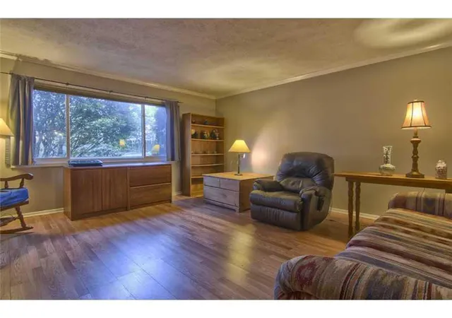 Condominium at 115 Biscayne Dr Nw #C-1, Atlanta, GA 30309 | MLS# 5392259 |  | Sold on 2015-04-09
