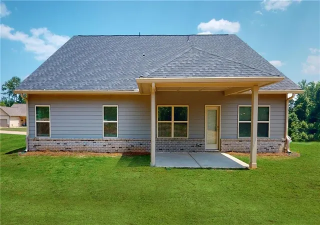 Single Family Residence at 1102 Stiles Xing #42, Griffin, GA 30223 | MLS# 7769426 | | Sold on 2026-07-17
