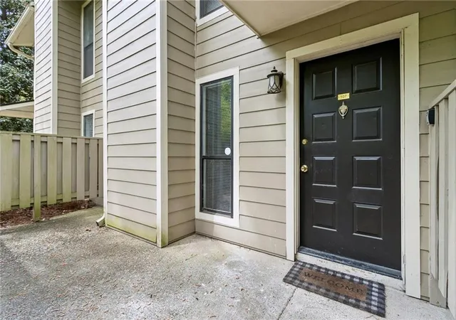 Homes for sale in Roswell, GA | 107 River Mill Cir, Roswell, GA 30075 | MLS# 7754930