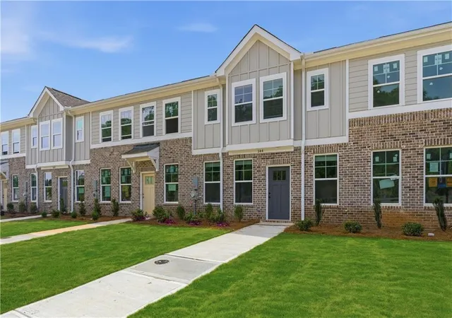 2nd image of 164 Flier Dr, Mcdonough, GA 30253 | MLS# 7781113