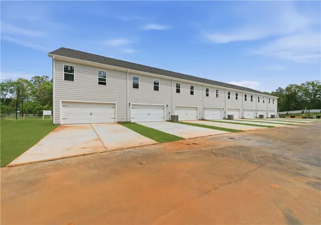 33rd image of 164 Flier Dr, Mcdonough, GA 30253 | MLS# 7781113