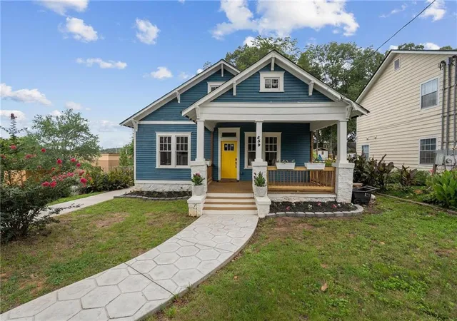 Photo 2 of Single family home for sale at 559 Hopkins St, Atlanta, GA 30310 | MLS# 7809864 | Listing updated on 2026-07-28