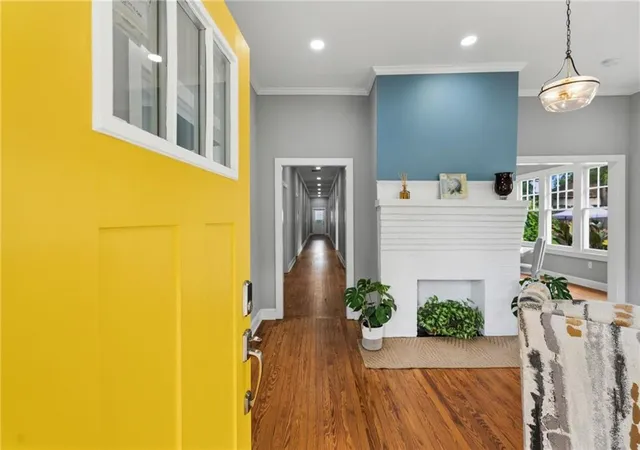 Photo 4 of Single family home for sale at 559 Hopkins St, Atlanta, GA 30310 | MLS# 7809864 | Listing updated on 2026-07-28