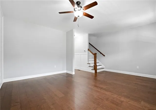Photo 4 of Single family home for sale at 219 Harris Ct, Ball Ground, GA 30107 | MLS# 7790189 | Listing updated on 2026-10-03