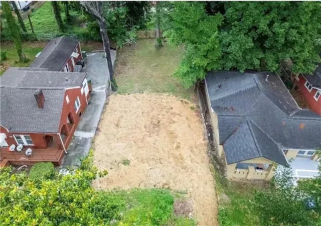 Photo 2 of Land for sale at 839 Gaston St Sw, Atlanta, GA 30310 | MLS# 7735786 | Listing updated on 2026-06-30
