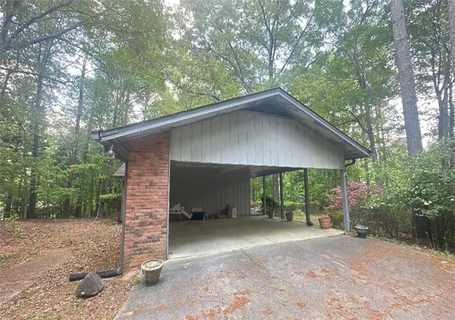 Homes for sale in Snellville, GA | 1988 Rockdale Cir, Snellville, GA 30078 | MLS# 7764979