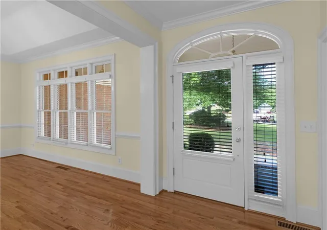 Photo 2 of Single family home for sale at 214 Cheshire Dr, Griffin, GA 30223 | MLS# 7783905 | Listing updated on 2026-09-15