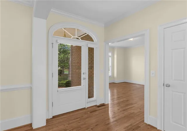 Photo 3 of Single family home for sale at 214 Cheshire Dr, Griffin, GA 30223 | MLS# 7783905 | Listing updated on 2026-09-15