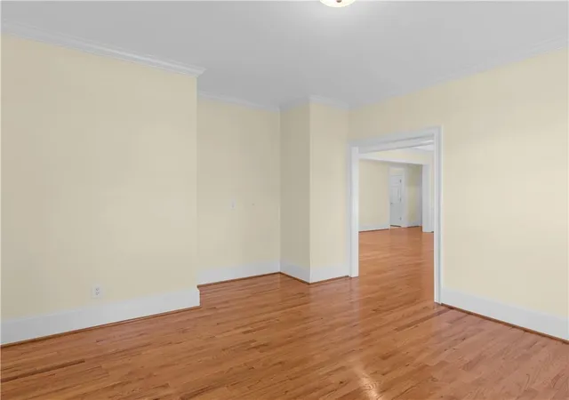 Photo 4 of Single family home for sale at 214 Cheshire Dr, Griffin, GA 30223 | MLS# 7783905 | Listing updated on 2026-09-15