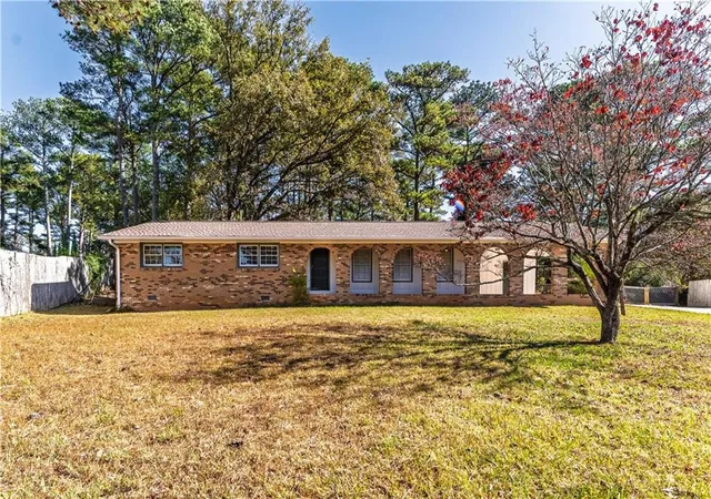 Homes for sale in Duluth, GA | 3518 Tracey Dr, Duluth, GA 30096 | MLS# 7664024