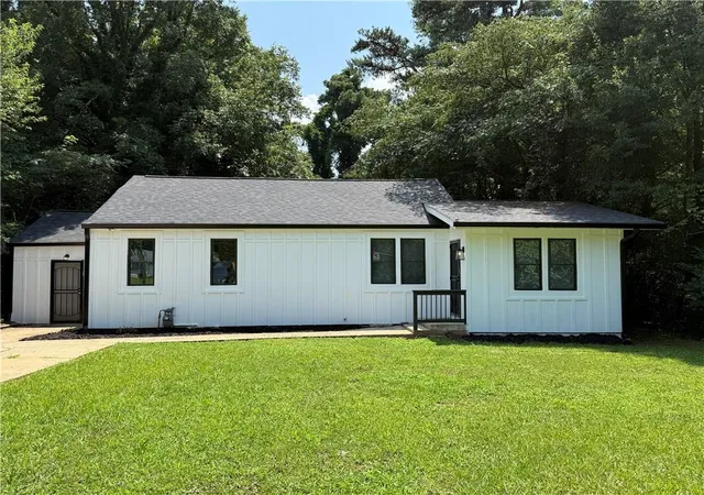 1st image of 1766 Venetian Dr Sw, Atlanta, GA 30311 | MLS# 7812111