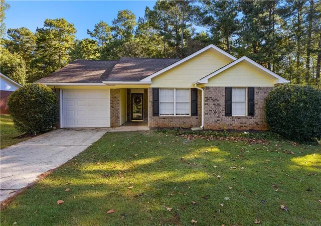 Single family home for sale at 7440 Little Fawn Pkwy, Palmetto, GA 30268 | MLS# 7859943