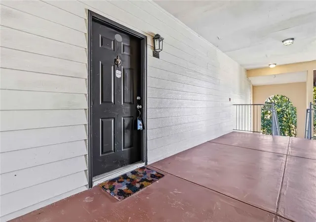2nd image of 3777 Peachtree Rd Ne #533, Brookhaven, GA 30319 | MLS# 7741546