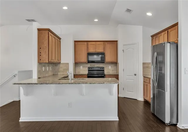 2nd image of 2126 Crown Park Dr, Winder, GA 30680 | MLS# 7766255
