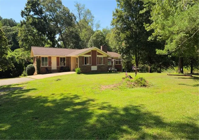 2nd image of 5829 Clarks Bridge Rd, Clermont, GA 30527 | MLS# 7824616