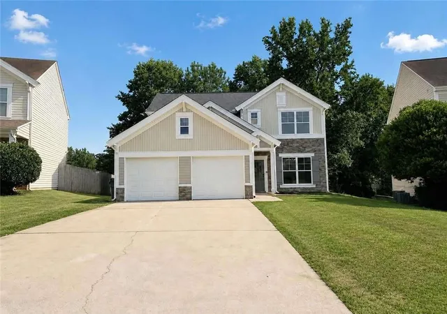 2nd image of 1705 Chinaberry Ct, Stockbridge, GA 30281 | MLS# 7823374