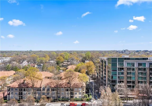 5th image of 923 Peachtree St Ne, Atlanta, GA 30309