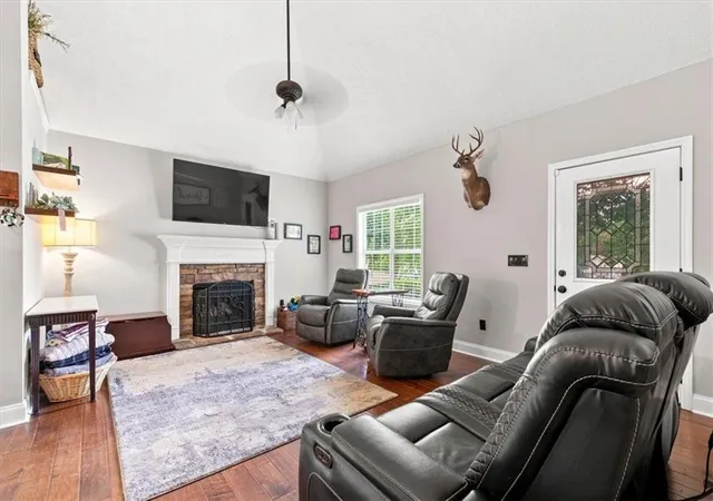 2nd image of 36 Manning Mill Wy, Adairsville, GA 30103 | MLS# 7820624