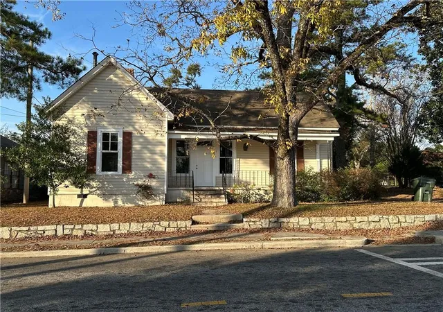 1st image of 1007 Peek St, Conyers, GA 30012 | MLS# 7763270
