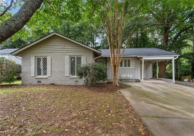 Photo 3 of Sale Pending at 851 Cardova Dr Ne, Atlanta, GA 30324 | MLS# 7817115 | Listing updated on 2026-09-30