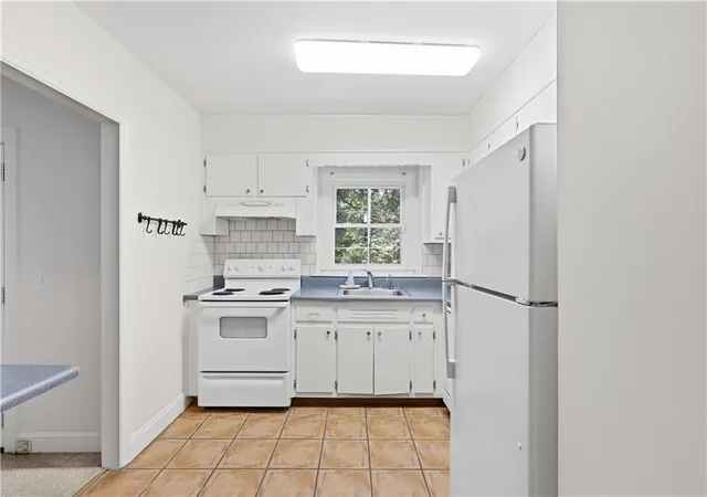 Photo 3 of Condo for sale at 773 Houston Mill Rd #4, Atlanta, GA 30329 | MLS# 7828118 | Listing updated on 2026-09-04