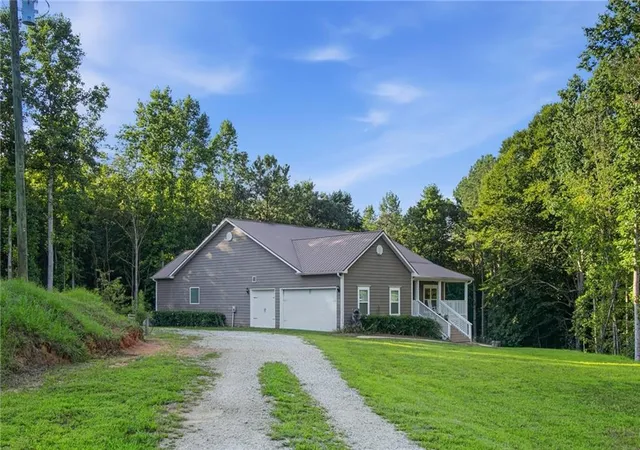 1st image of 303 Salem Dr, Dawsonville, GA 30534 | MLS# 7809005