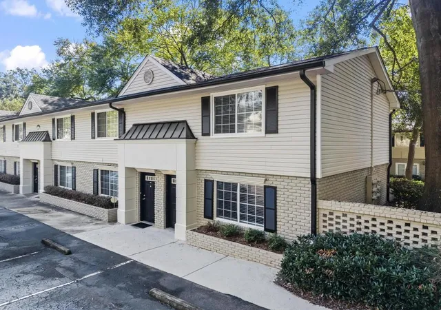 Photo 1 of Condo for sale at 6940 Roswell Rd #13F, Sandy Springs, GA 30328 | MLS# 7857238 | Listing updated on 2026-10-27