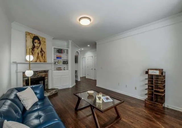 Photo 3 of Townhouse for sale at 2436 Leaf Holw Ct, Atlanta, GA 30339 | MLS# 7815082 | Listing updated on 2026-09-26