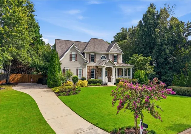 Photo 2 of Single family home for sale at 6330 Fox Creek Dr, Cumming, GA 30040 | MLS# 7826262 | Listing updated on 2026-08-30
