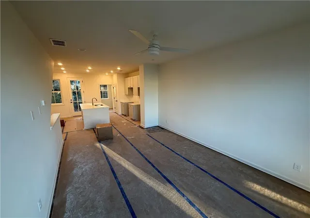 Photo 2 of Townhouse for sale at 1415 Zenith Cir SE #45, Atlanta, GA 30315 | MLS# 7819054 | Listing updated on 2026-08-11