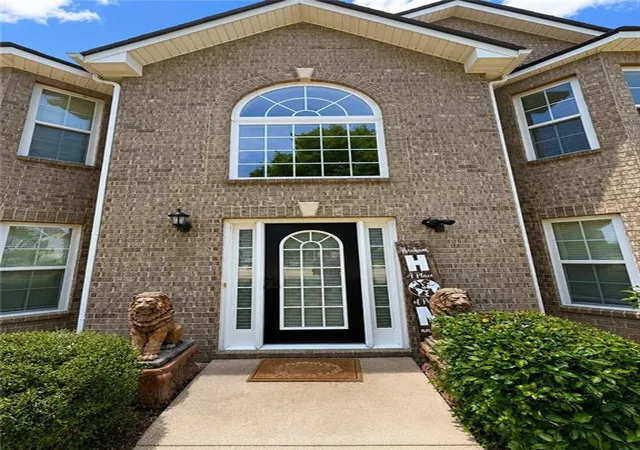 Photo 3 of Sale Pending at 1933 Wilson Manor Cir, Lawrenceville, GA 30045 | MLS# 7823523 | Listing updated on 2026-09-21