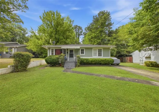 Photo 2 of Single family home for sale at 110 Linden St, Rome, GA 30161 | MLS# 7803033 | Listing updated on 2026-09-16