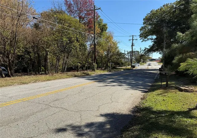 Photo 2 of Land for sale at 1711 Marietta Rd, Atlanta, GA 30318 | MLS# 7684313 | Listing updated on 2026-09-08