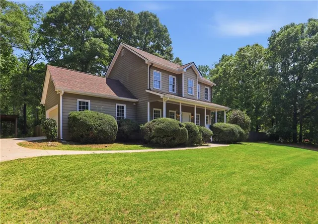 Photo 4 of Sale Pending at 281 Timber Crk Dr, Athens, GA 30605 | MLS# 7759788 | Listing updated on 2026-08-21