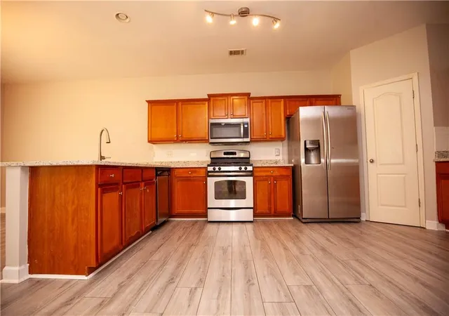 Photo 4 of Single family home for sale at 37 Lanier Ct, Hiram, GA 30141 | MLS# 7789640 | Listing updated on 2026-09-07