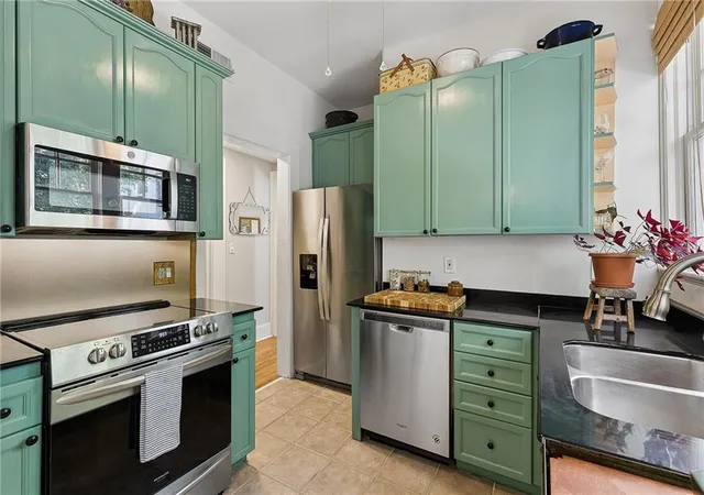 Photo 2 of Sale Pending at 155 3rd Street Ne #9, Atlanta, GA 30308 | MLS# 7781653 | Listing updated on 2026-09-23