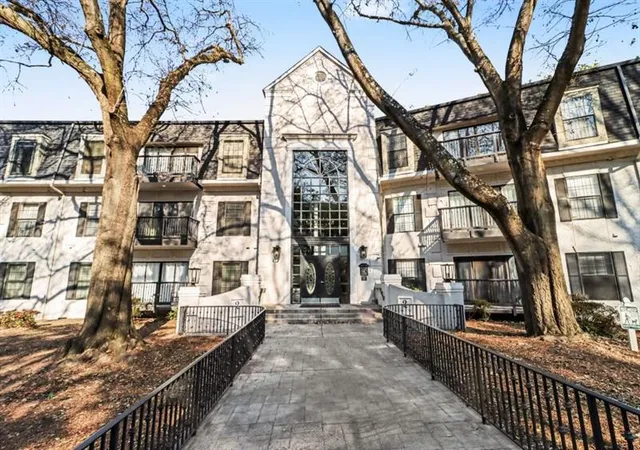 Photo 2 of Condo for sale at 1202 Pine Hts, Atlanta, GA 30324 | MLS# 7824724 | Listing updated on 2026-08-21