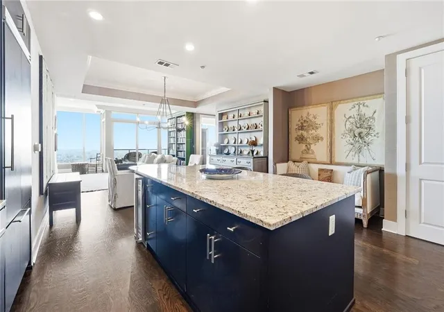 2nd image of 3630 Peachtree Rd Ne #2002, Atlanta, GA 30326 | MLS# 7825371