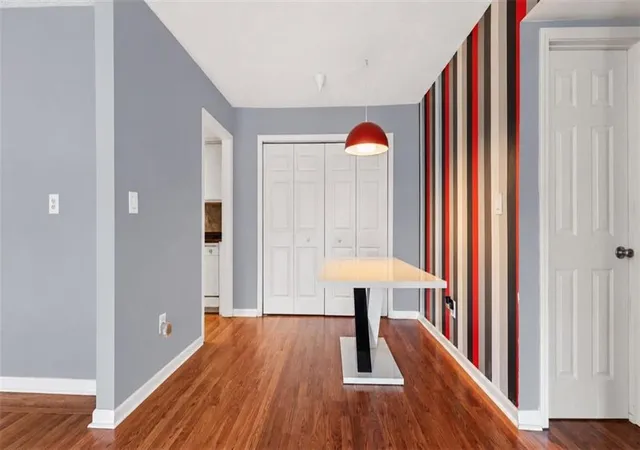 2nd image of 6851 Roswell Rd #O8, Atlanta, GA 30328 | MLS# 7788383