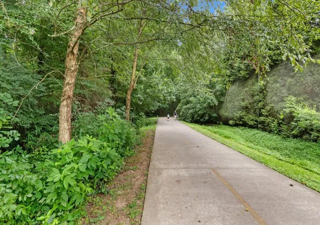 Photo 24 of Condo for sale at 2255 Peachtree Rd Ne #820, Atlanta, GA 30309 | MLS# 7787787 | Listing updated on 2026-09-10