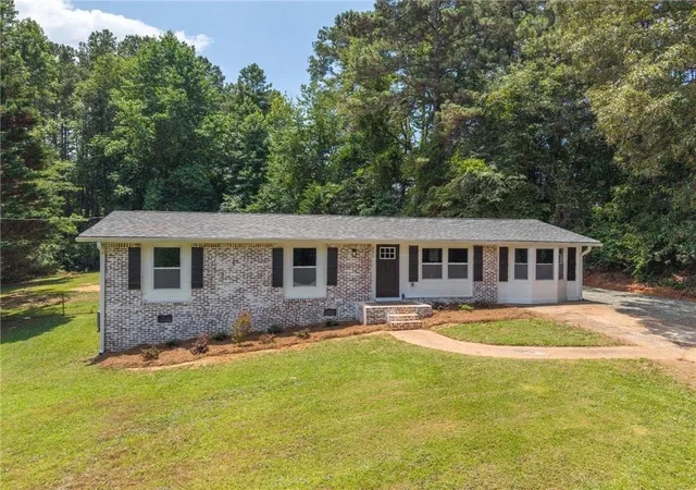 1st image of 321 Scoggins Rd, Dallas, GA 30157 | MLS# 7798113
