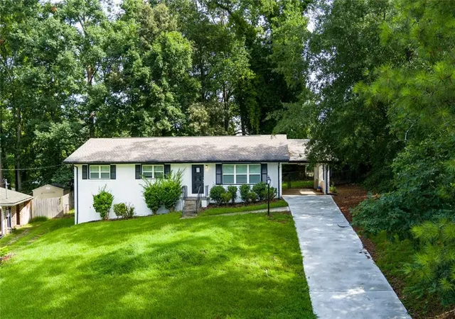 Photo 2 of Sale Pending at 3130 Gay Dr, Decatur, GA 30032 | MLS# 7810852 | Listing updated on 2026-09-25