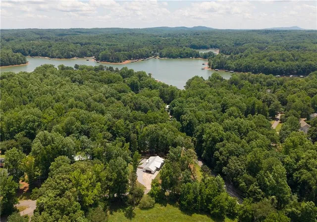 Homes for sale in Dawsonville, GA | 40 Robertson Rd, Dawsonville, GA 30534 | MLS# 7765602