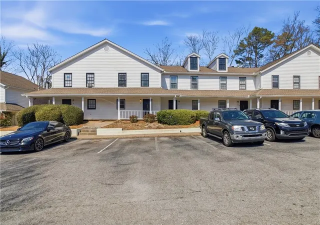 Homes for sale in Athens, GA | 1905 S Milledge Ave #5, Athens, GA 30605 | MLS# 7730987