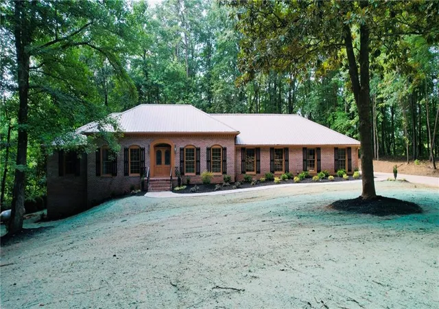 2nd image of 5 Gravitt Dr, Dawsonville, GA 30534 | MLS# 7814371