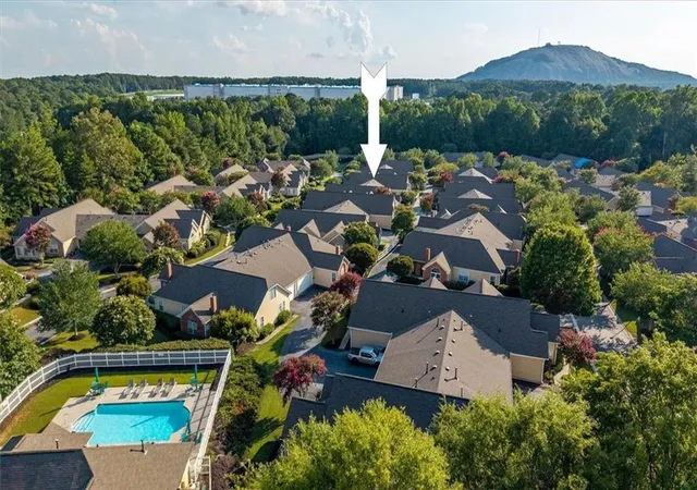 Photo 3 of Sale Pending at 2191 Rockbridge Rd #2102, Stone Mountain, GA 30087 | MLS# 7819900 | Listing updated on 2026-09-04