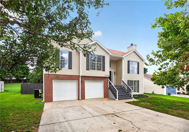 1st image of 2594 Deann Dr, Ellenwood, GA 30294 | MLS# 7809672