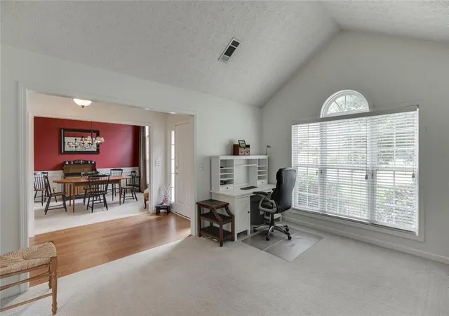 5th image of 2712 Bogan Creek Dr, Buford, GA 30519 | MLS# 7813295